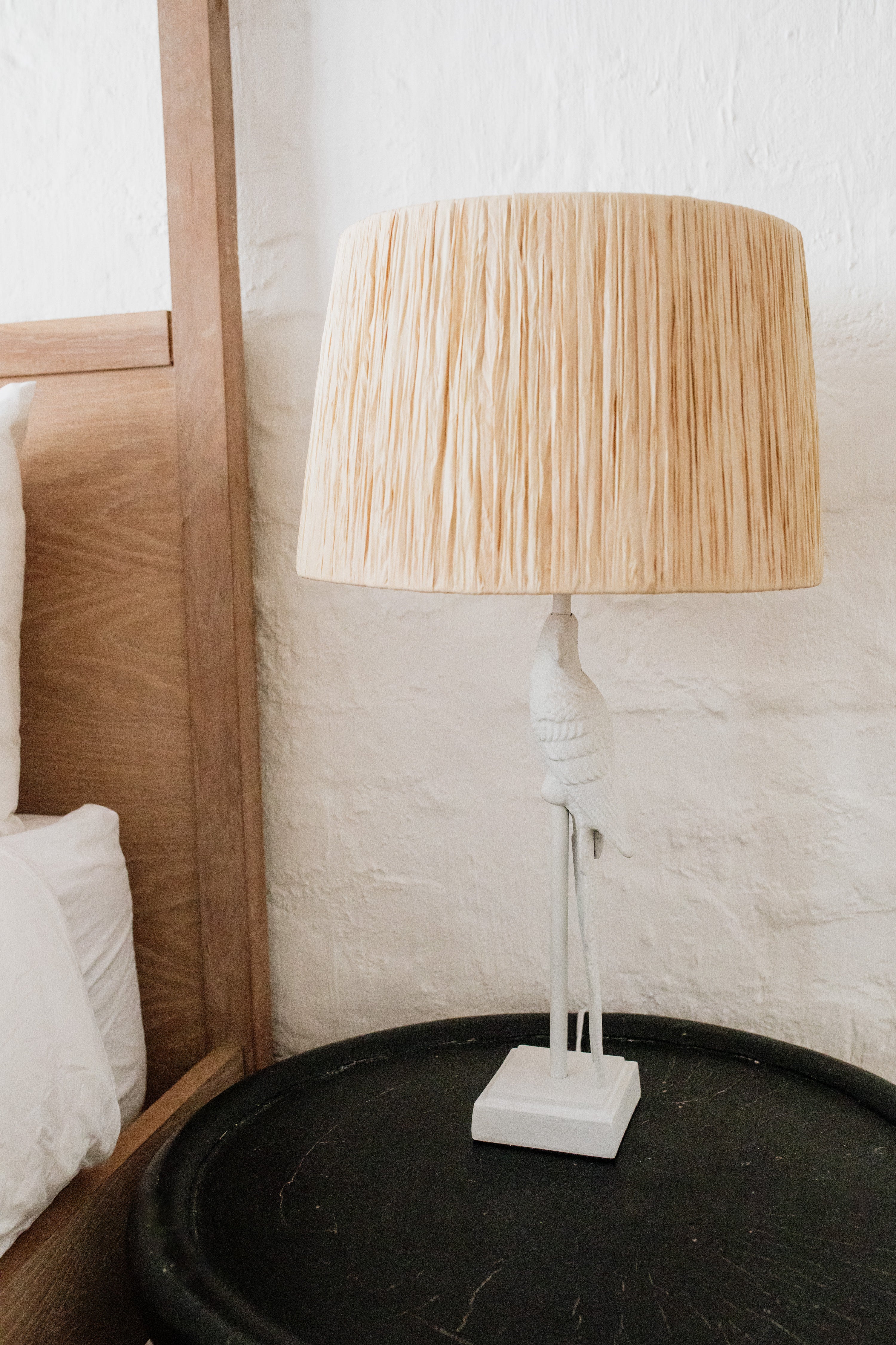 Parrot Lamp Base | White