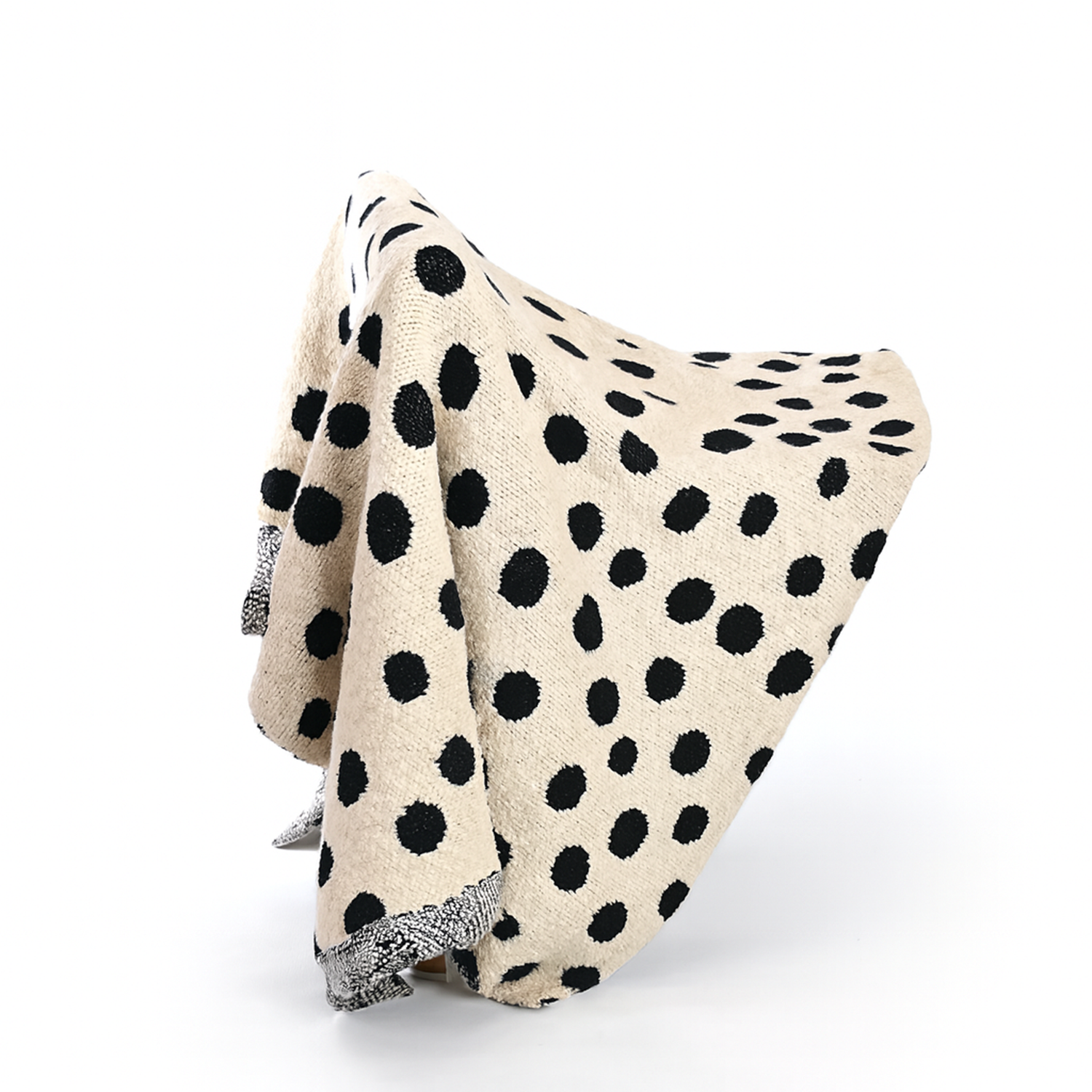 Cotton Dotted Throw | Natural & Black