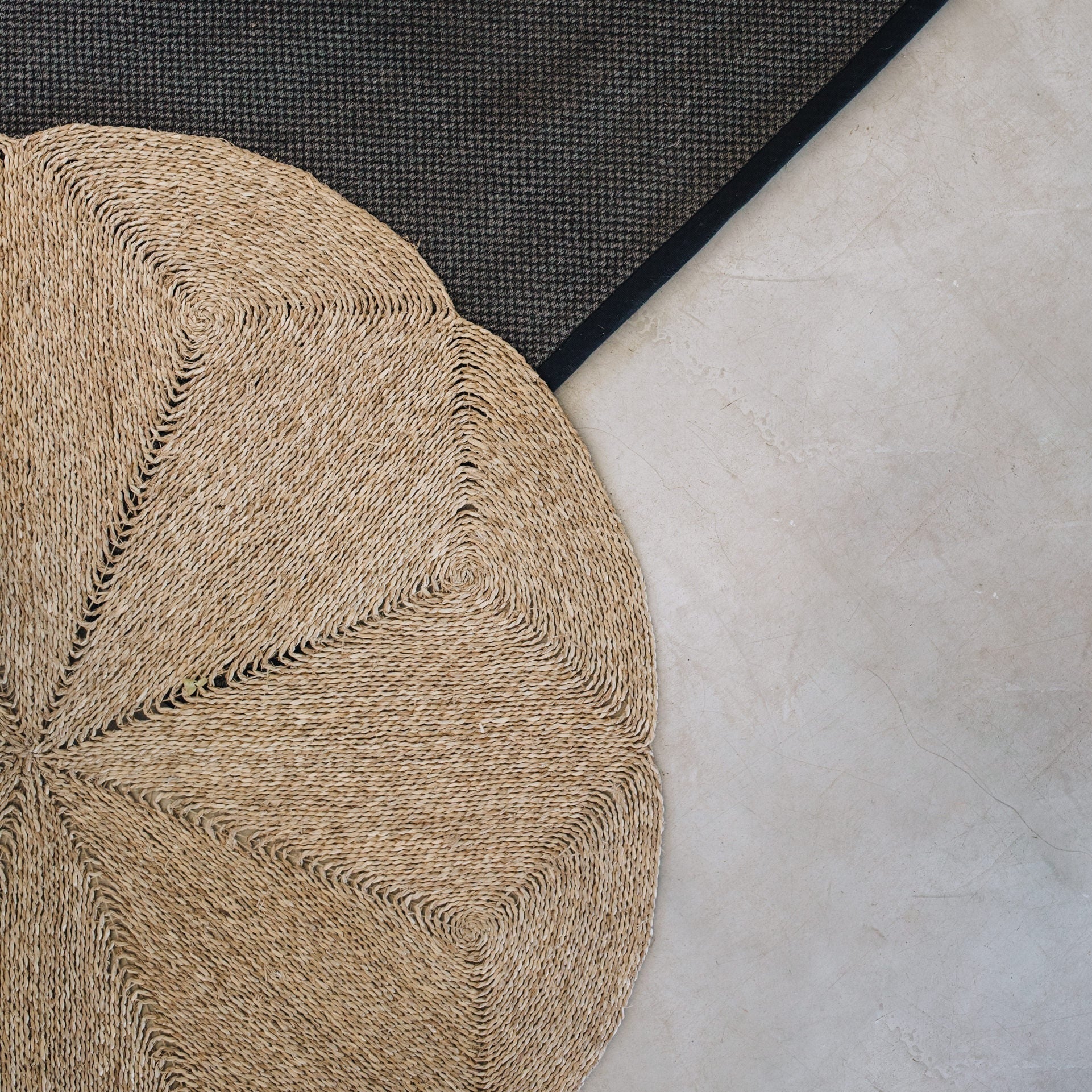 Seagrass Round Rug