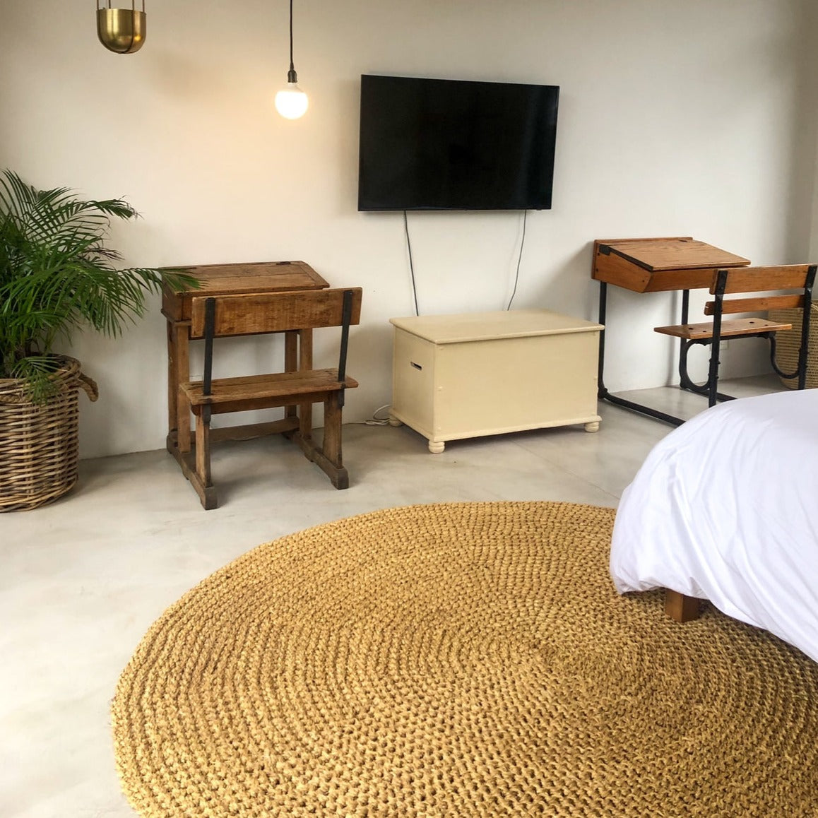 Round Crochet Luthindzi Rug