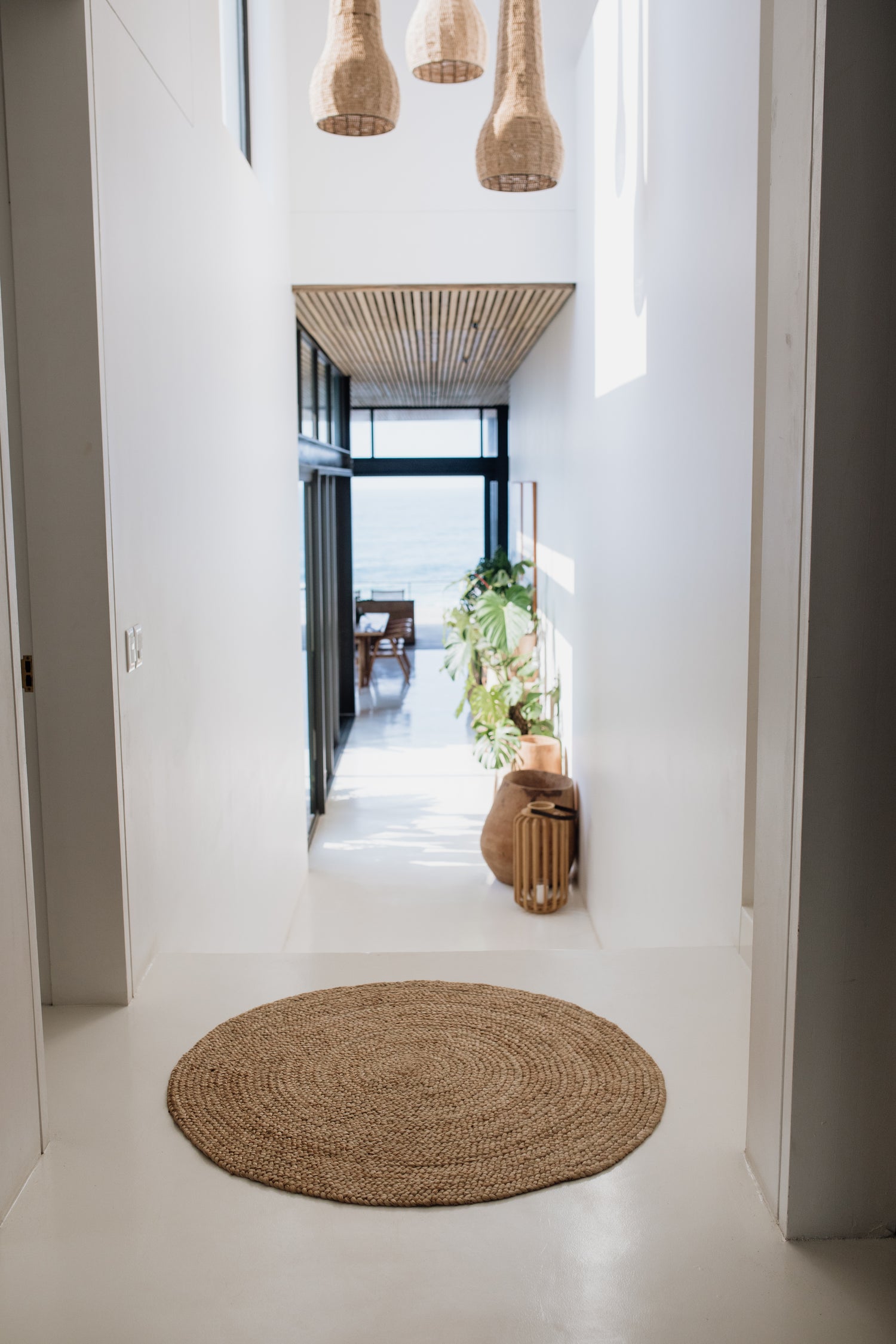 Round Jute Rug