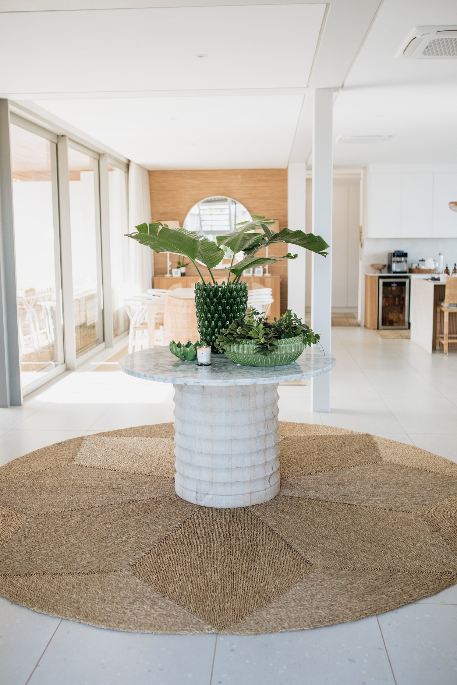 CERAMIC BANANA VASE   | GREEN