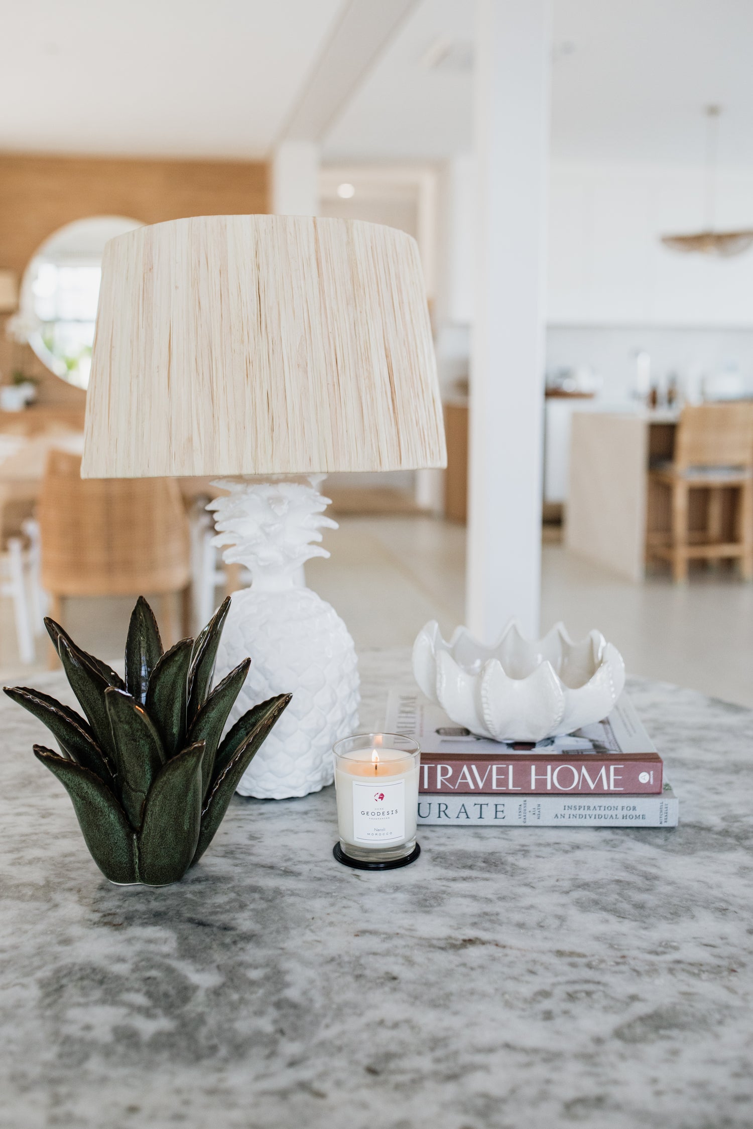 Pineapple Lamp Base | White