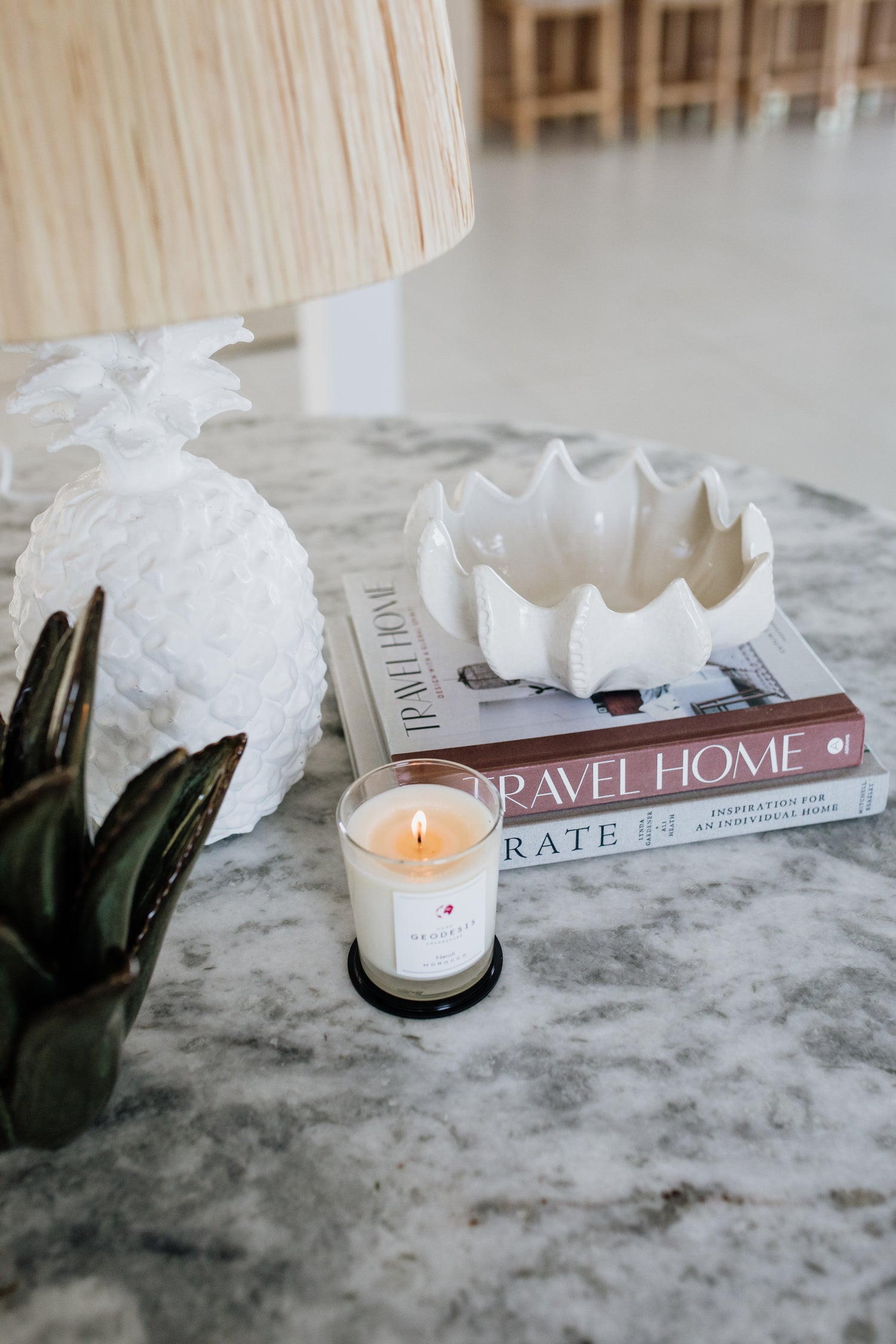 Pineapple Lamp Base | White